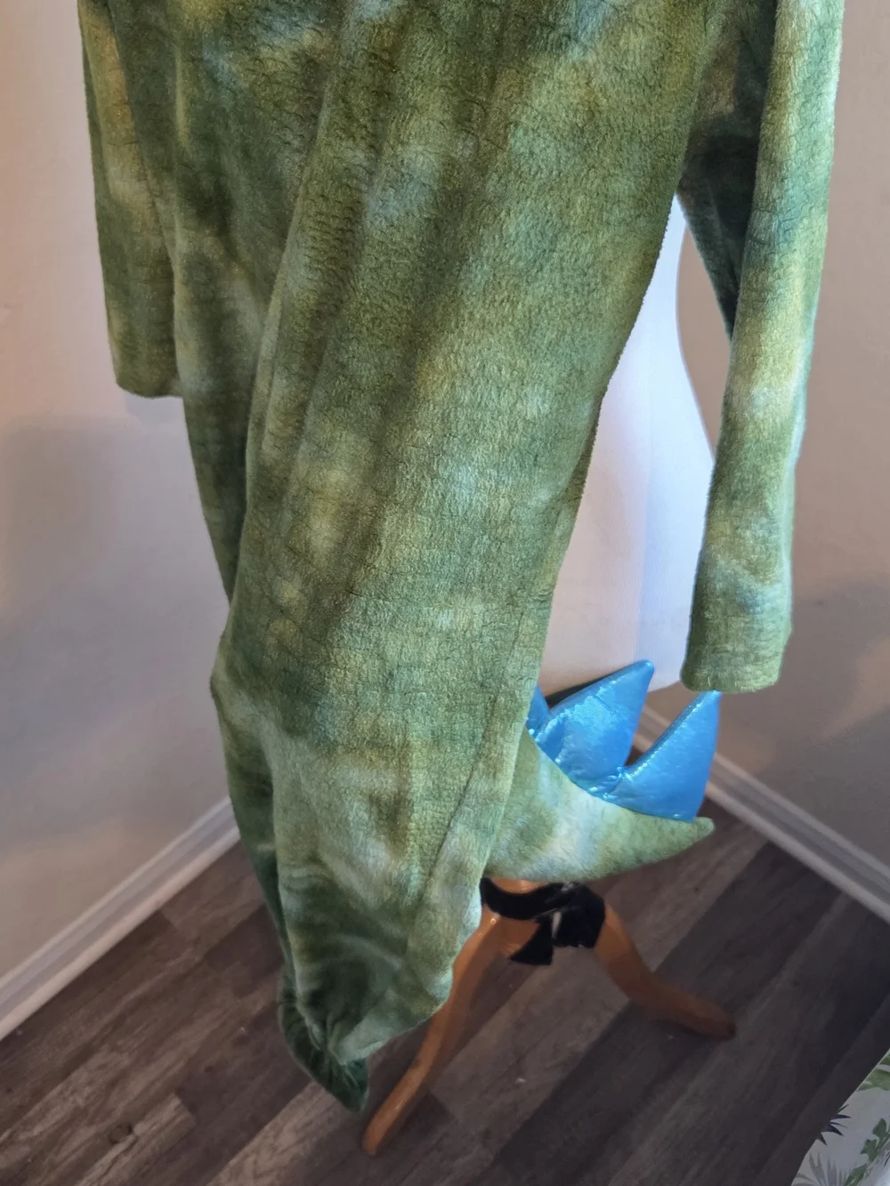 N/A soft green